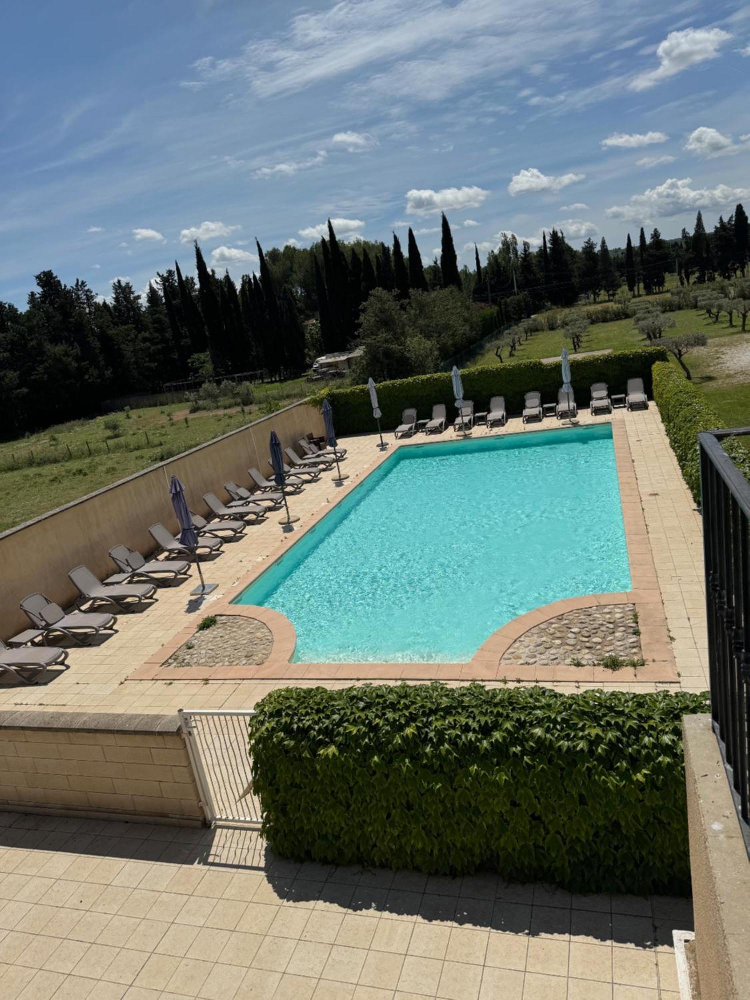 Hotel Terriciae Aux Portes De Maussane Les Alpilles Ngoại thất bức ảnh