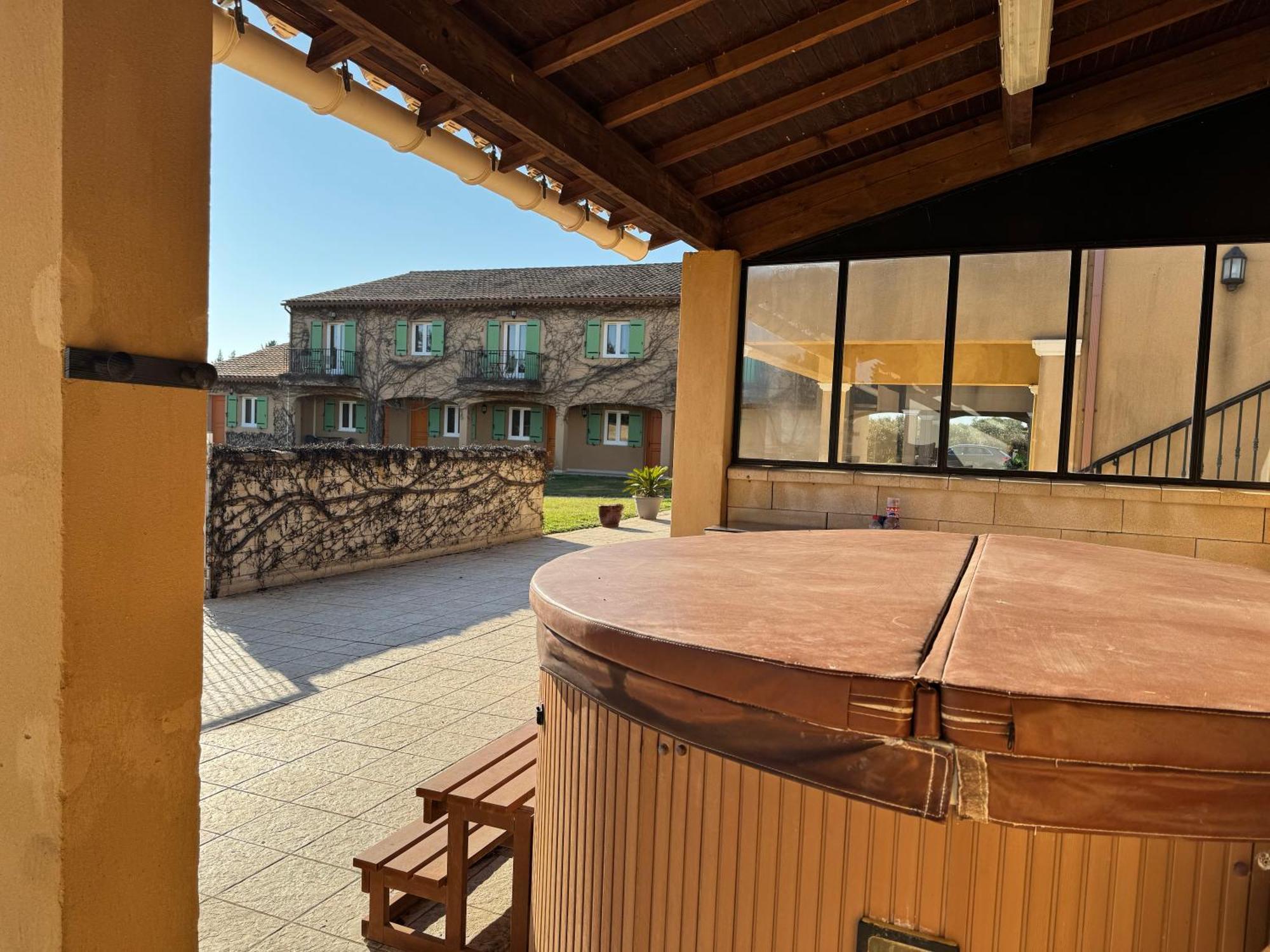 Hotel Terriciae Aux Portes De Maussane Les Alpilles Ngoại thất bức ảnh